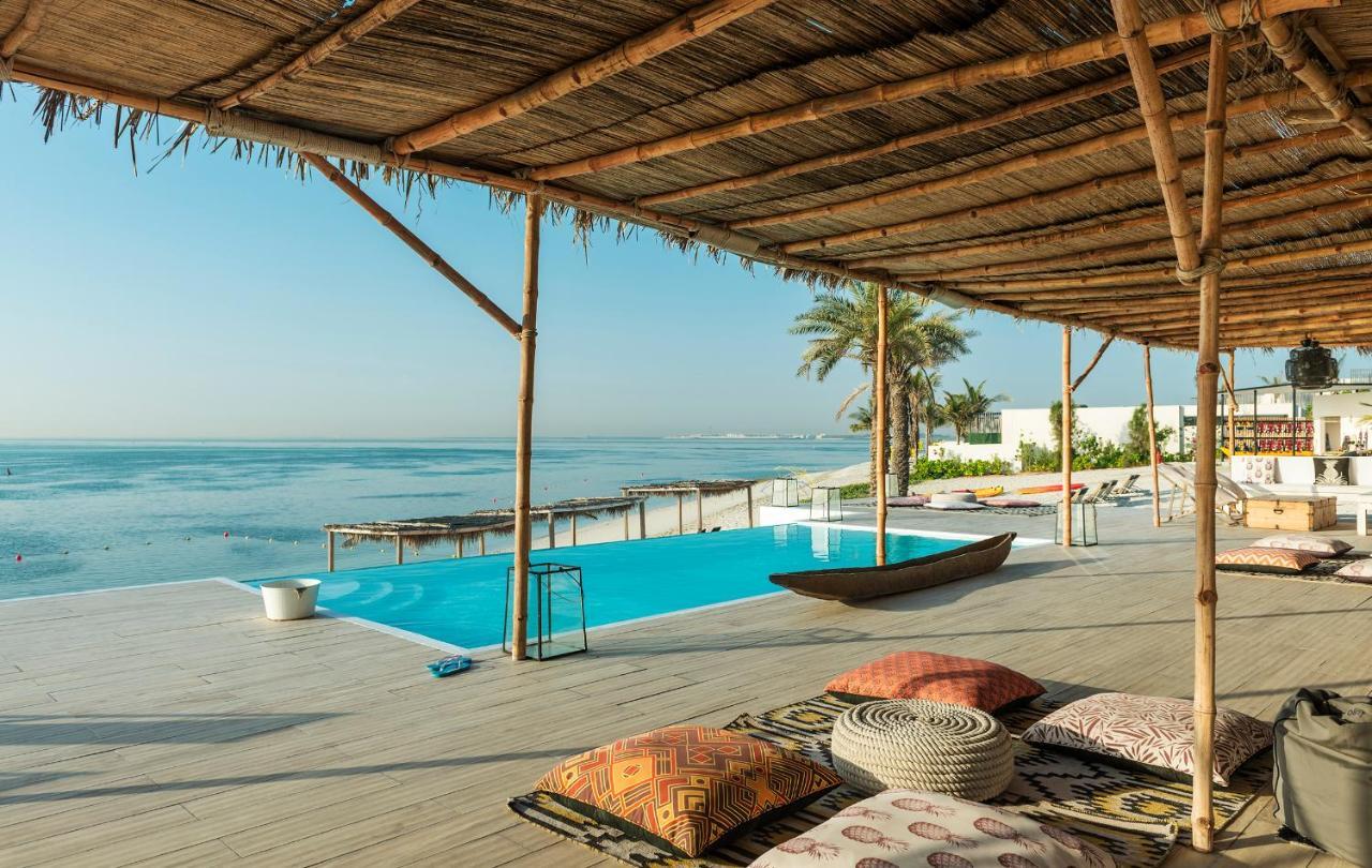 ヌライ アイランド リゾート アブダビ エクステリア 写真 The beach at the Chedi Muscat